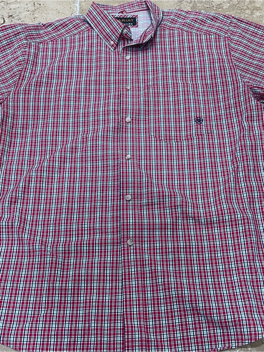 Men's Ariat Button-Down Pro Series Men's XL Regular Red Plaid Short Sleeve Shirt